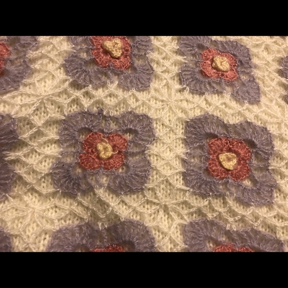 NEW Crocheted Knit Peach/Purple Pattern Cardigan Sweater - Picture 9 of 15